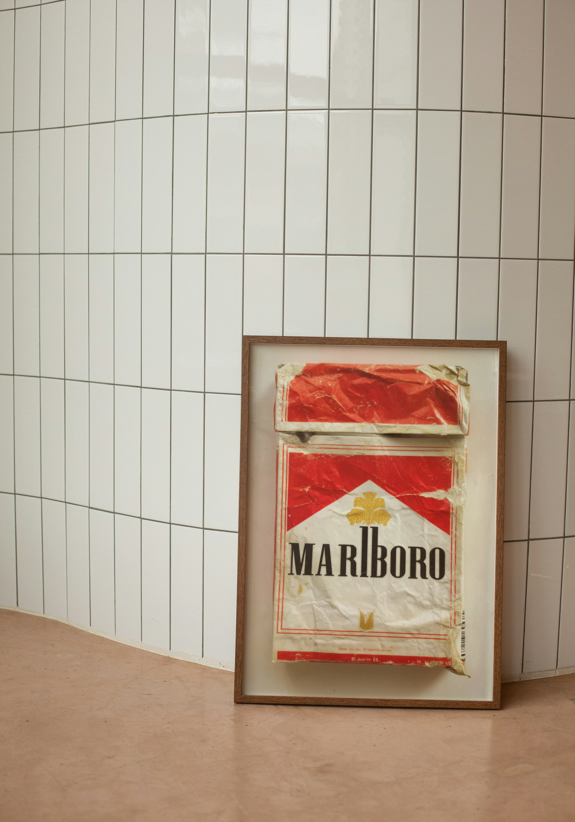 Marlboro Pack – Retro Cigarette Print