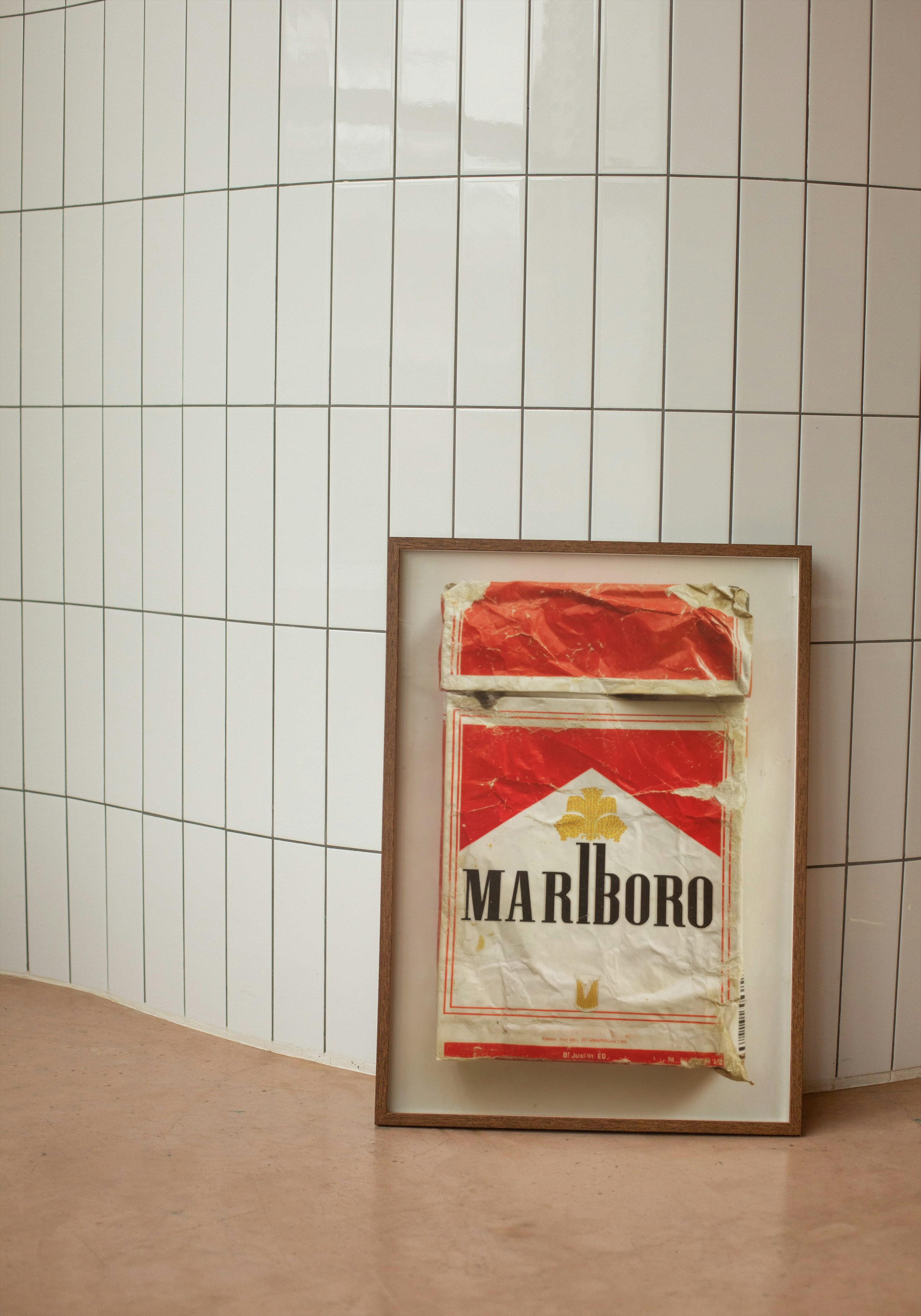 Marlboro Pack – Retro Cigarette Print